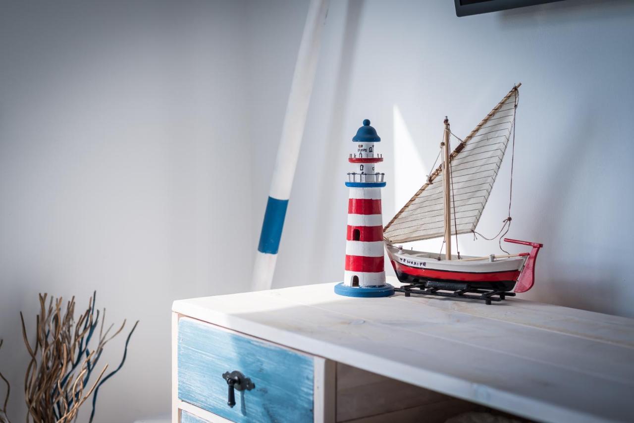 Home2Book Sea Front Attic Las Galletas Eksteriør billede